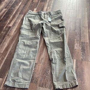 NWT women’s L.L bean bottoms
